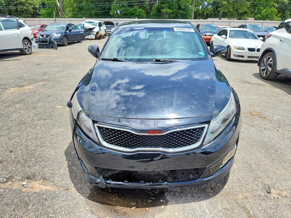 60886106 :رقم المزاد ، 5XXGM4A72FG419688 vin ، 2015 Kia Optima مزاد بيع