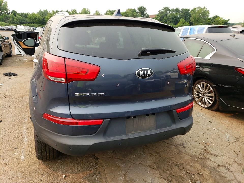 60752776 :رقم المزاد ، KNDPCCACXE7566018 vin ، 2014 Kia Sportage مزاد بيع