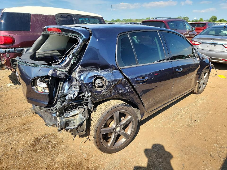 60049196 :رقم المزاد ، WVWDA7AJ7CW257088 vin ، 2012 Volkswagen Golf مزاد بيع