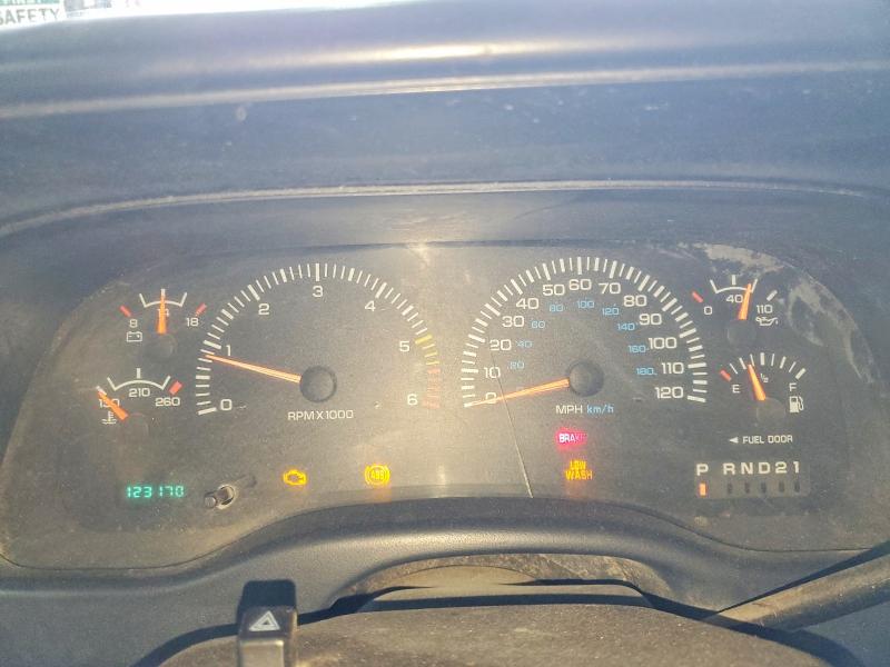 60529726 :رقم المزاد ، 1B7GL22X9YS563205 vin ، 2000 Dodge Dakota مزاد بيع