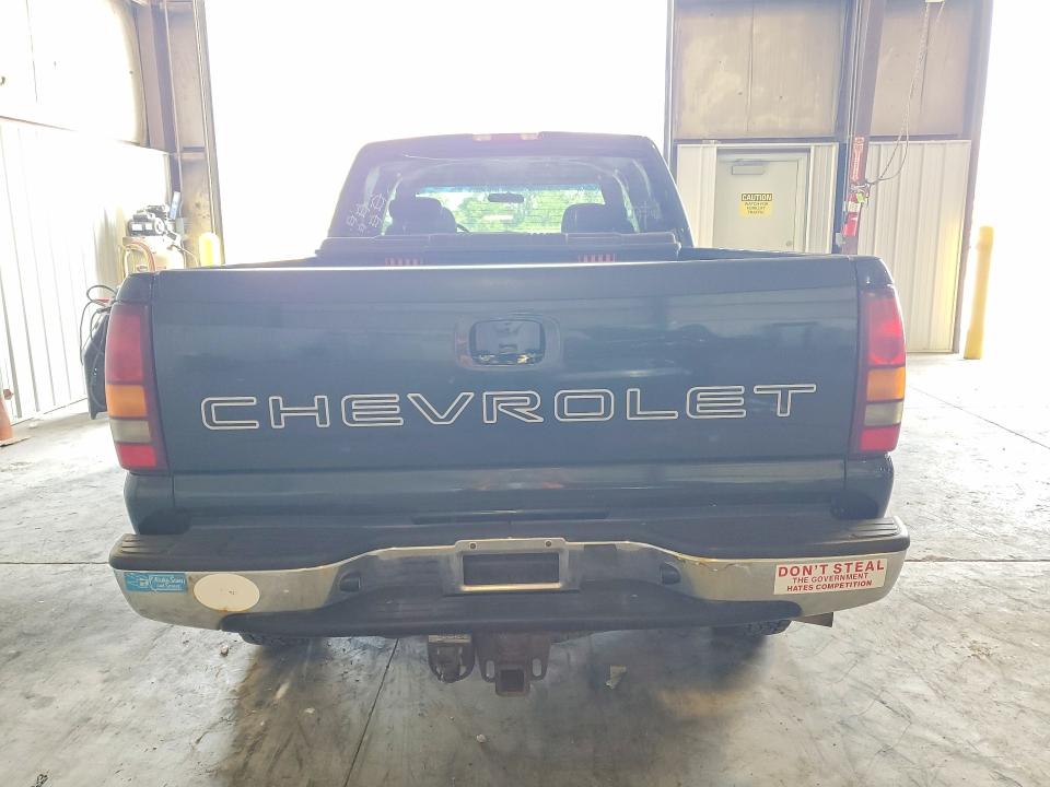 60988936 :رقم المزاد ، 1GCHK23U82F248200 vin ، 2002 Chevrolet Silverado مزاد بيع