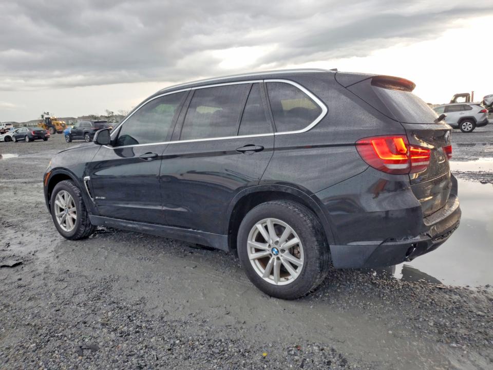 61339816 :رقم المزاد ، 5UXKR2C54F0H39531 vin ، 2015 Bmw X5 مزاد بيع