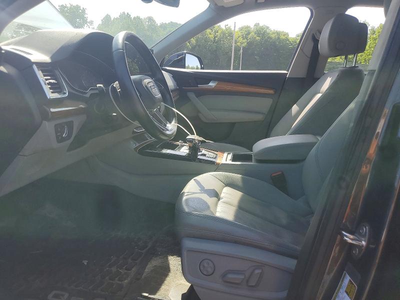 59301146 :رقم المزاد ، WA1AAAFY5M2013948 vin ، 2021 Audi Q5 مزاد بيع