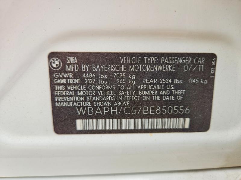 61608786 :رقم المزاد ، WBAPH7C57BE850556 vin ، 2011 Bmw 328 مزاد بيع