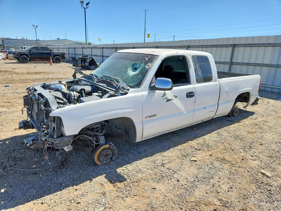 2002 Chevrolet Silverado მანქანა იყიდება აუქციონზე, vin: 2GCEC19V221328349, აუქციონის ნომერი: 56371926