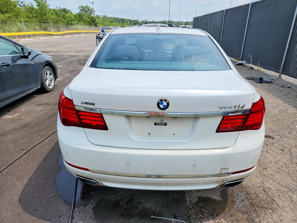 2013 Bmw 750 მანქანა იყიდება აუქციონზე, vin: WBAYF8C54DDE59036, აუქციონის ნომერი: 61945696