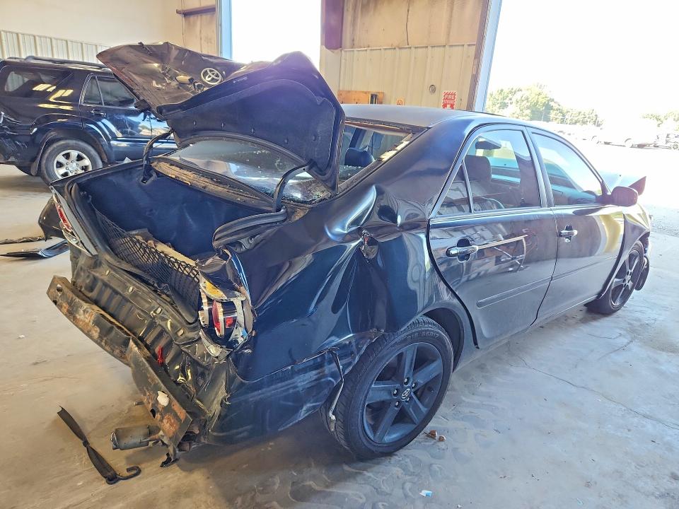 59827766 :رقم المزاد ، 4T1BA32K85U508380 vin ، 2005 Toyota Camry مزاد بيع