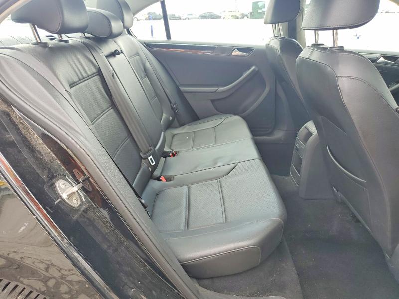 Продажа на аукционе авто 2016 Volkswagen Jetta, vin: 3VWL07AJXGM228492, номер лота: 61032466