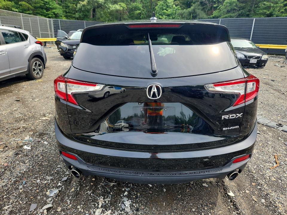 60740686 :رقم المزاد ، 5J8TC2H74ML002423 vin ، 2021 Acura Rdx مزاد بيع