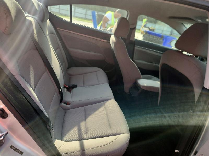 Продажа на аукционе авто 2018 Hyundai Elantra, vin: 5NPD84LF0JH238663, номер лота: 63597726