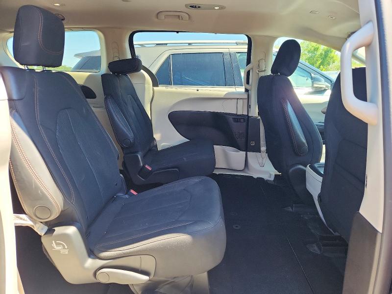 Продажа на аукционе авто 2018 Chrysler Pacifica, vin: 2C4RC1FG0JR113365, номер лота: 62108976