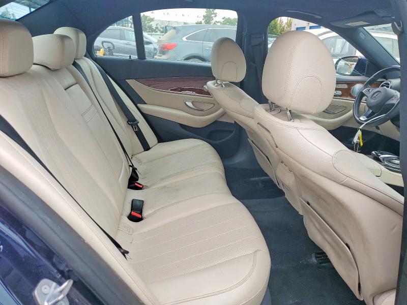 59321426 :رقم المزاد ، WDDZF4JB9JA456769 vin ، 2018 Mercedes-benz E مزاد بيع