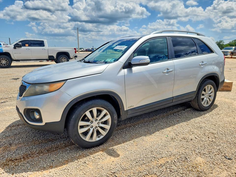 2011 Kia Sorento მანქანა იყიდება აუქციონზე, vin: 5XYKUDA25BG053794, აუქციონის ნომერი: 61749606
