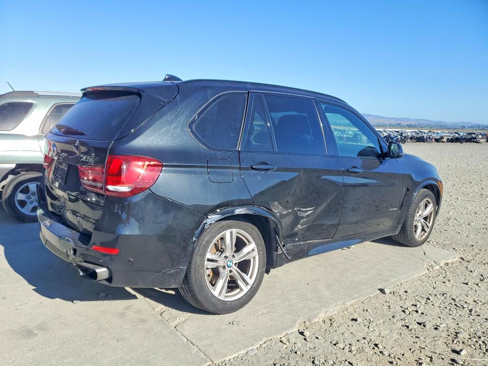 60882646 :رقم المزاد ، 5UXKR6C38H0U13267 vin ، 2017 Bmw X5 مزاد بيع