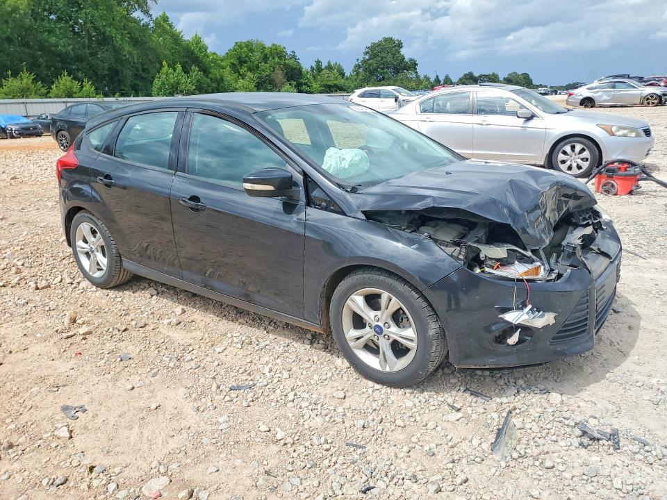 62346436 :رقم المزاد ، 1FADP3K26EL162935 vin ، 2014 Ford Focus مزاد بيع