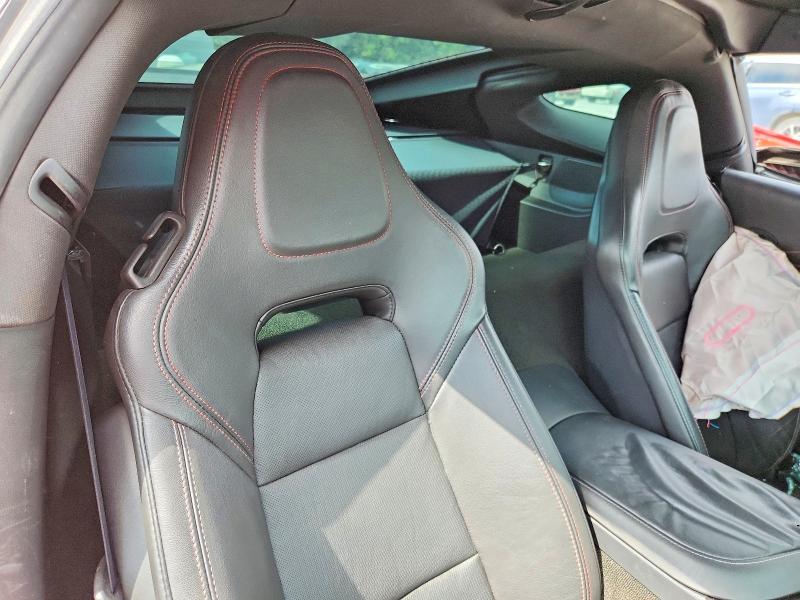 58747886 :رقم المزاد ، 1G1YG2D78G5115372 vin ، 2016 Chevrolet Corvette مزاد بيع