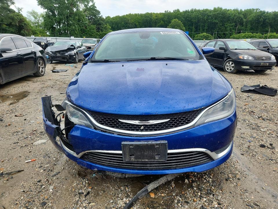 60388066 :رقم المزاد ، 1C3CCCAB8FN550486 vin ، 2015 Chrysler 200 مزاد بيع