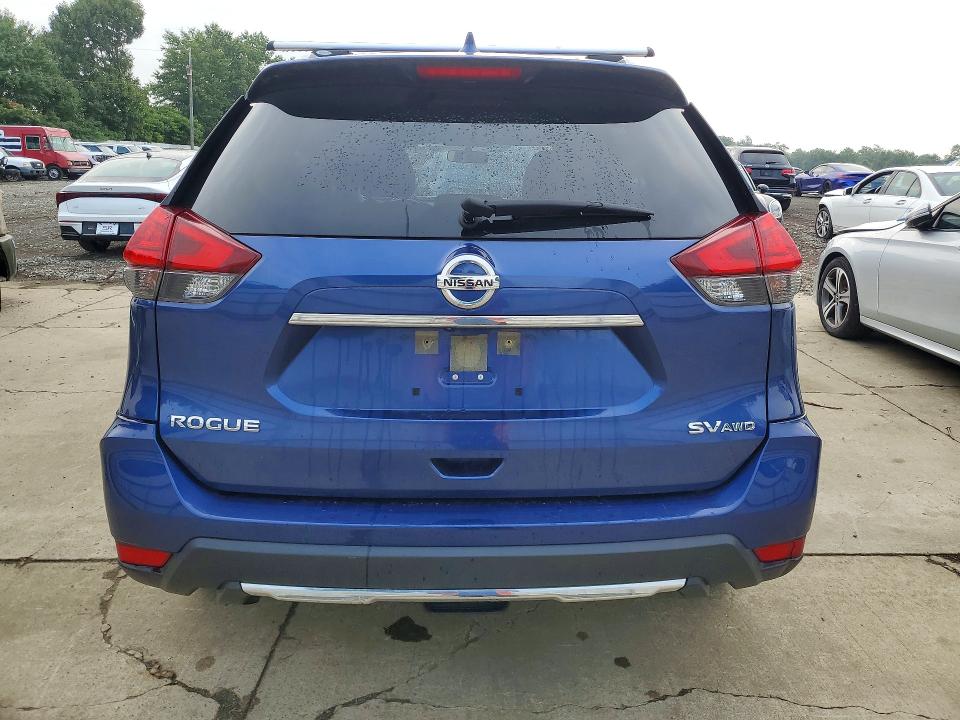 Продаж на аукціоні авто 2017 Nissan Rogue, vin: JN8AT2MV5HW007522, номер лоту: 62899566