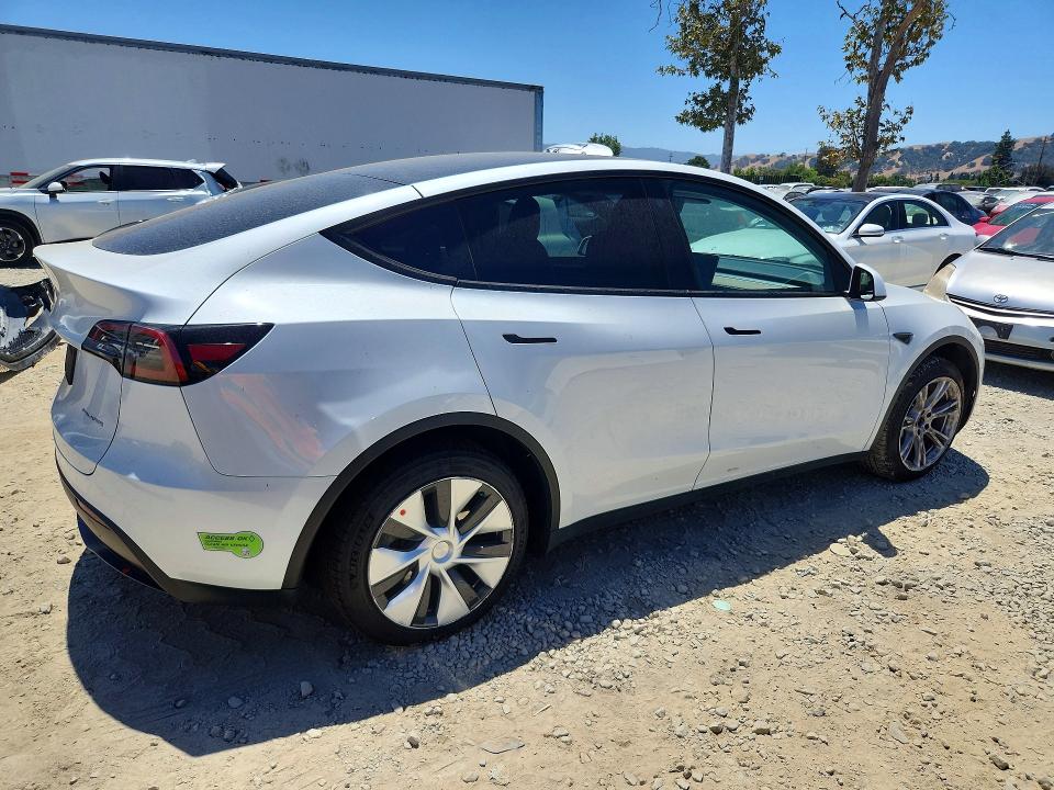 2023 Tesla Model Y მანქანა იყიდება აუქციონზე, vin: 7SAYGDEE6PF676624, აუქციონის ნომერი: 61528266
