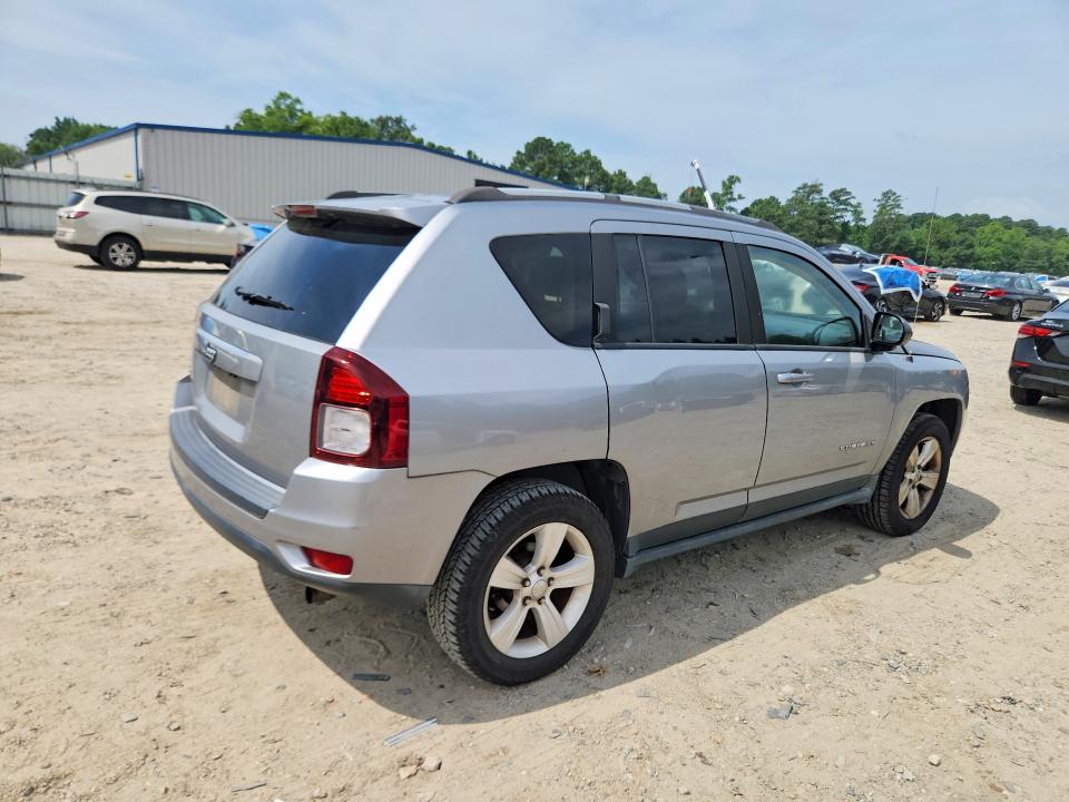 61630076 :رقم المزاد ، 1C4NJDBB3FD416621 vin ، 2015 Jeep Compass مزاد بيع