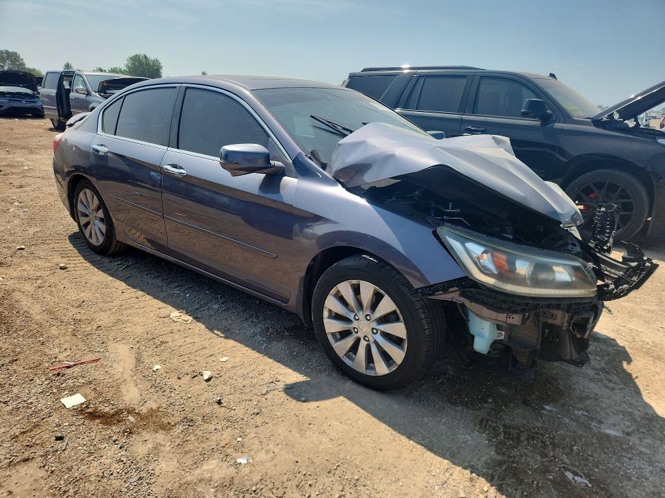61182316 :رقم المزاد ، 1HGCR2F86EA138625 vin ، 2014 Honda Accord مزاد بيع