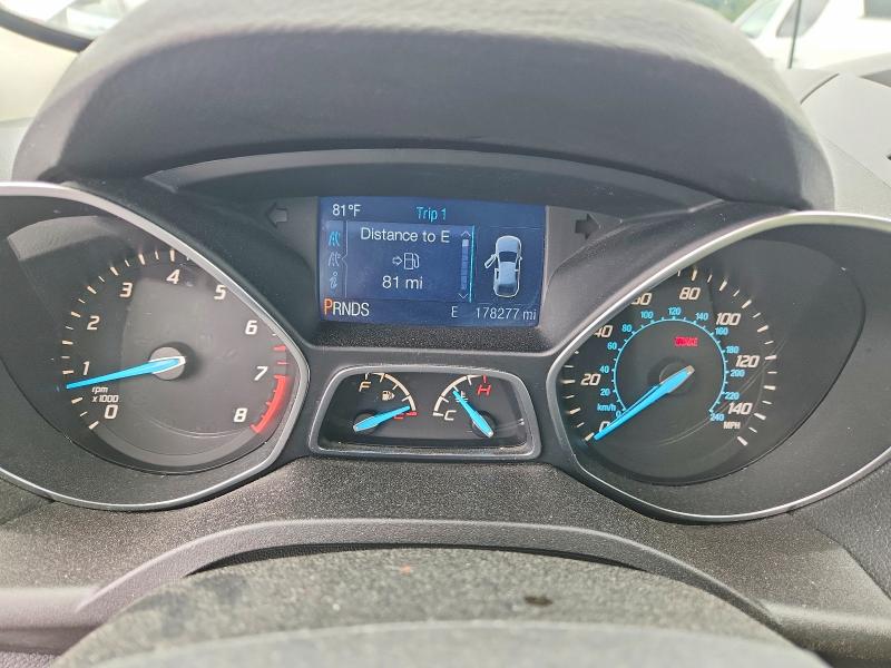 Продаж на аукціоні авто 2015 Ford Escape, vin: 1FMCU0F7XFUC85616, номер лоту: 61134086
