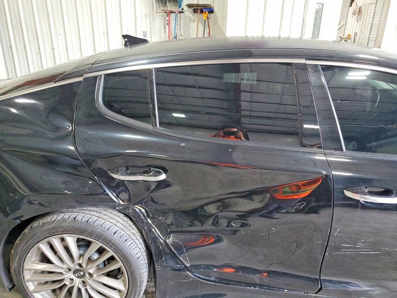 85604825 :رقم المزاد ، KNAE15LAXJ6013113 vin ، 2018 Kia Stinger مزاد بيع