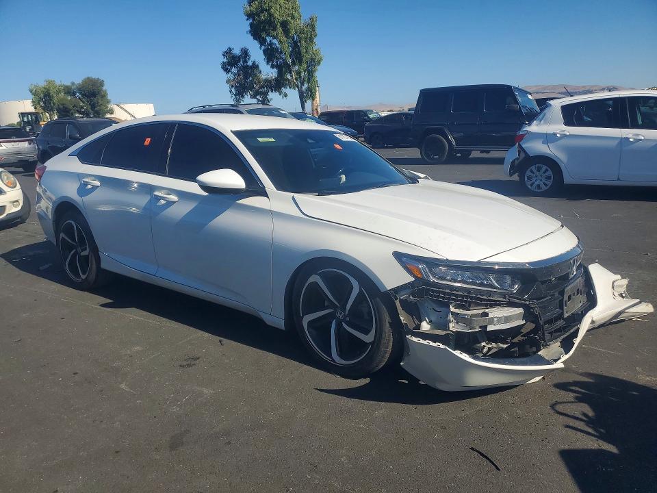 Продаж на аукціоні авто 2019 Honda Accord, vin: 1HGCV1F38KA142648, номер лоту: 61167166