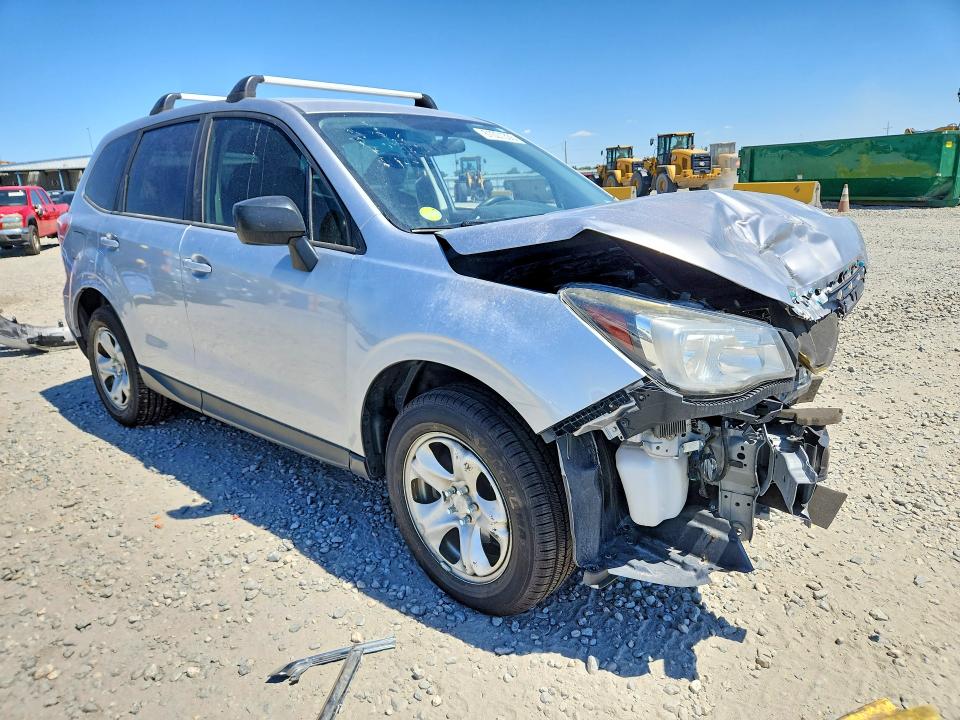 Продаж на аукціоні авто 2018 Subaru Forester, vin: JF2SJAAC9JH519850, номер лоту: 61001336