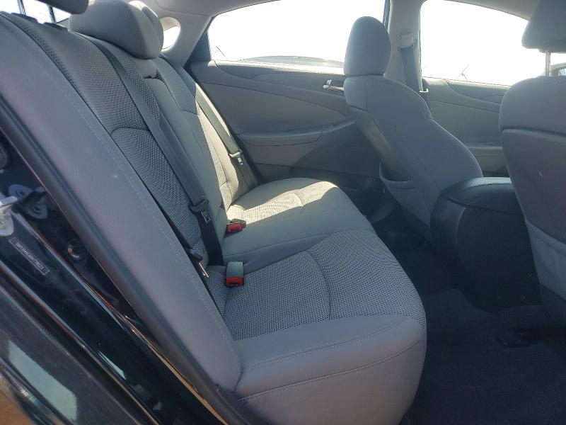 61631426 :رقم المزاد ، 5NPEB4AC6DH778523 vin ، 2013 Hyundai Sonata مزاد بيع