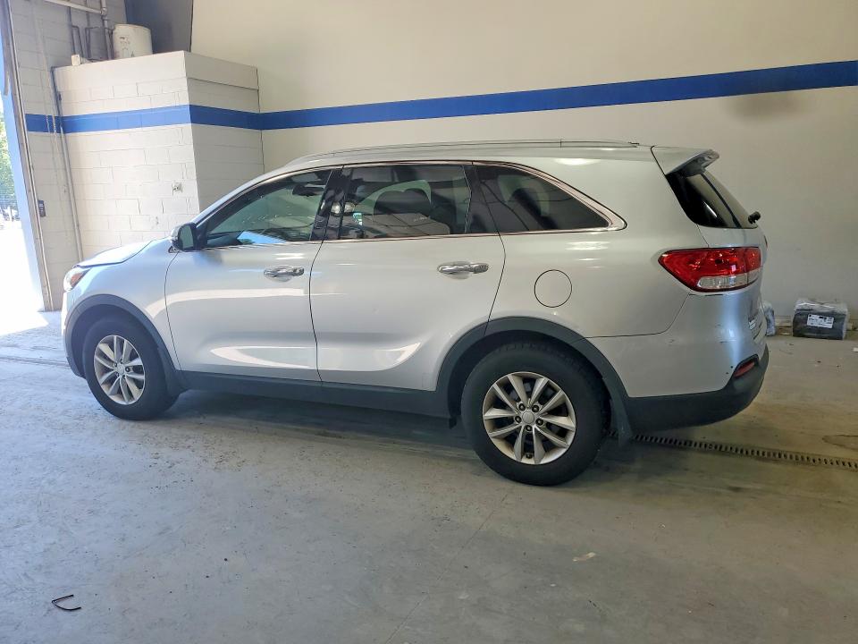Продажа на аукционе авто 2016 Kia Sorento, vin: 5XYPG4A32GG026971, номер лота: 61224046