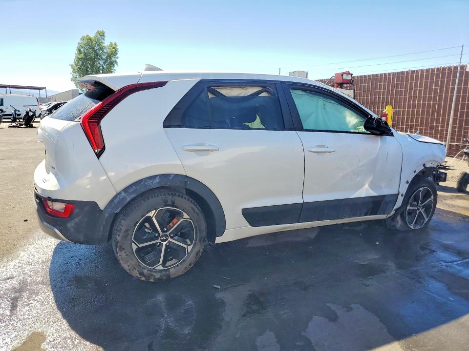 60793586 :رقم المزاد ، KNDCP3LE4T5328594 vin ، 2026 Kia Niro مزاد بيع