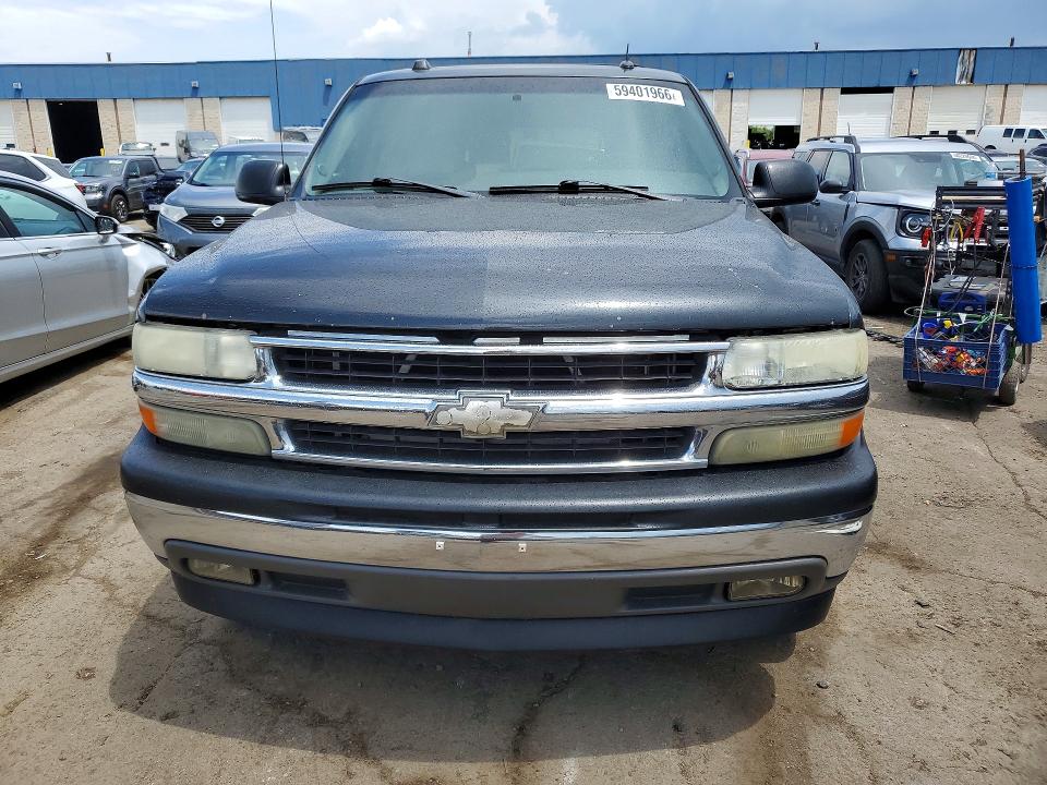 2005 Chevrolet Suburban მანქანა იყიდება აუქციონზე, vin: 3GNEC16Z25G252335, აუქციონის ნომერი: 59401966