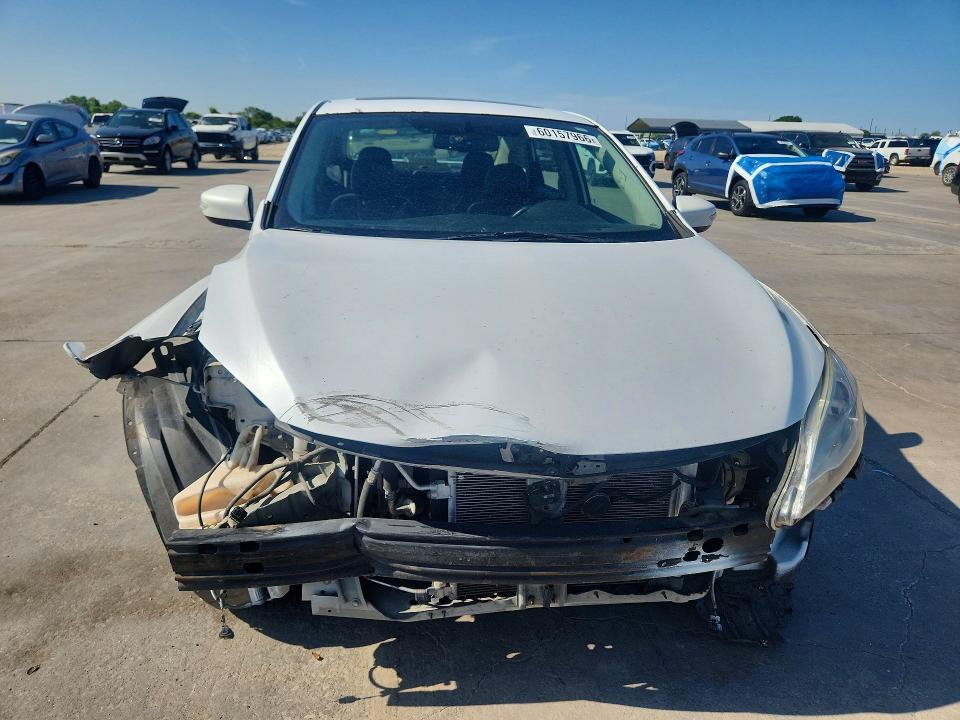60157966 :رقم المزاد ، 3N1AB7AP8EY307645 vin ، 2014 Nissan Sentra مزاد بيع