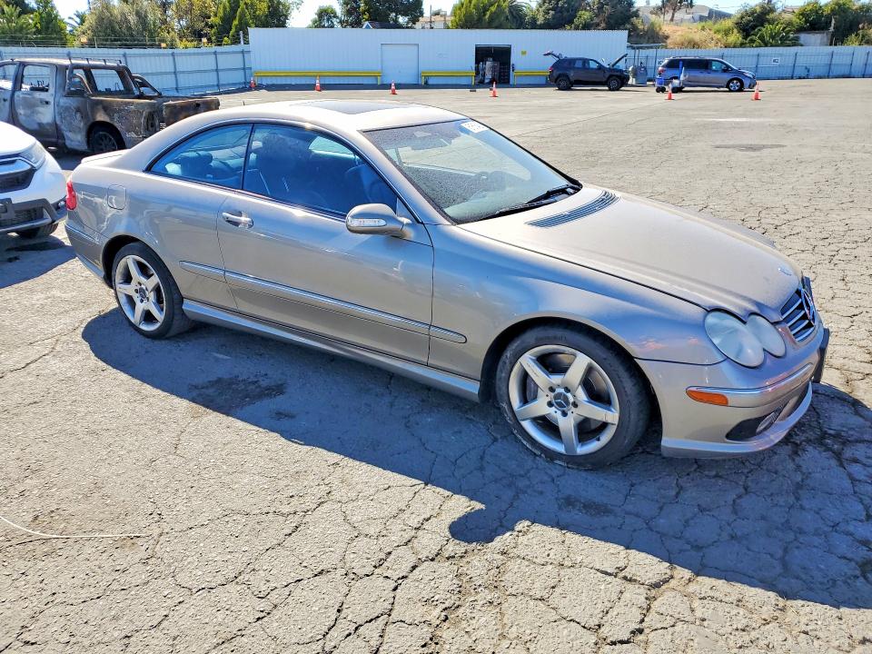 Продаж на аукціоні авто 2005 Mercedes-benz Clk, vin: WDBTJ75J95F126266, номер лоту: 61618426