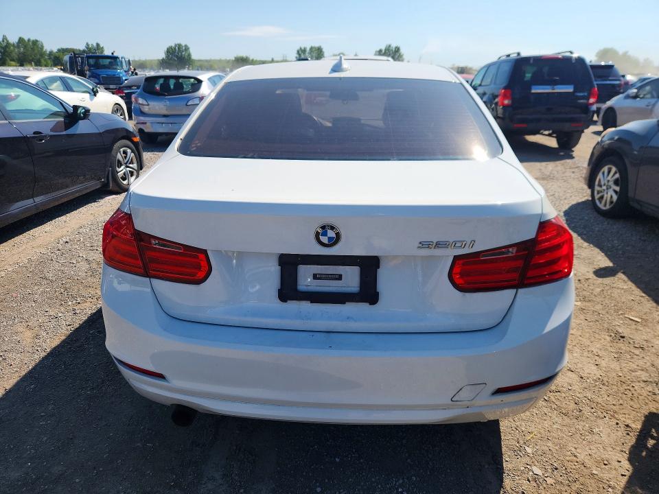 Продаж на аукціоні авто 2012 Bmw 320, vin: WBA3B1C55CF461214, номер лоту: 63108946