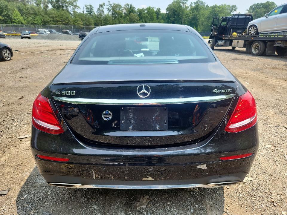 61082676 :رقم المزاد ، WDDZF4KB7HA078010 vin ، 2017 Mercedes-benz E مزاد بيع