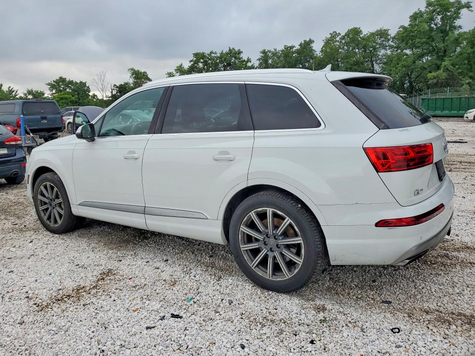 Продажа на аукционе авто 2017 Audi Q7, vin: WA1VAAF77HD039907, номер лота: 59670516