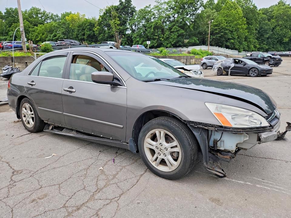 Aukcja sprzedaży 2006 Honda Accord, vin: 1HGCM56866A075639, numer aukcji: 61603066