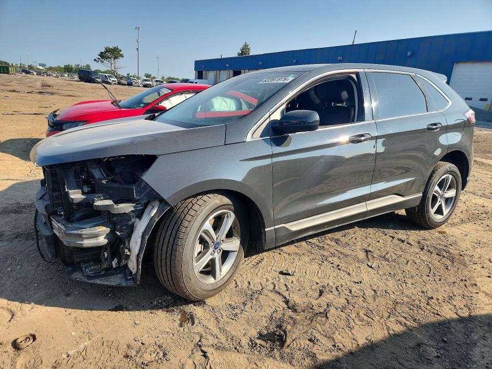 62391876 :رقم المزاد ، 2FMPK4J91MBA33313 vin ، 2021 Ford Edge مزاد بيع