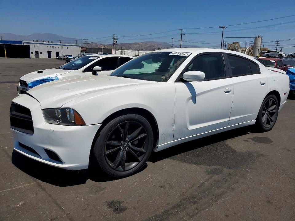 60821696 :رقم المزاد ، 2C3CDXHG6EH279392 vin ، 2014 Dodge Charger مزاد بيع