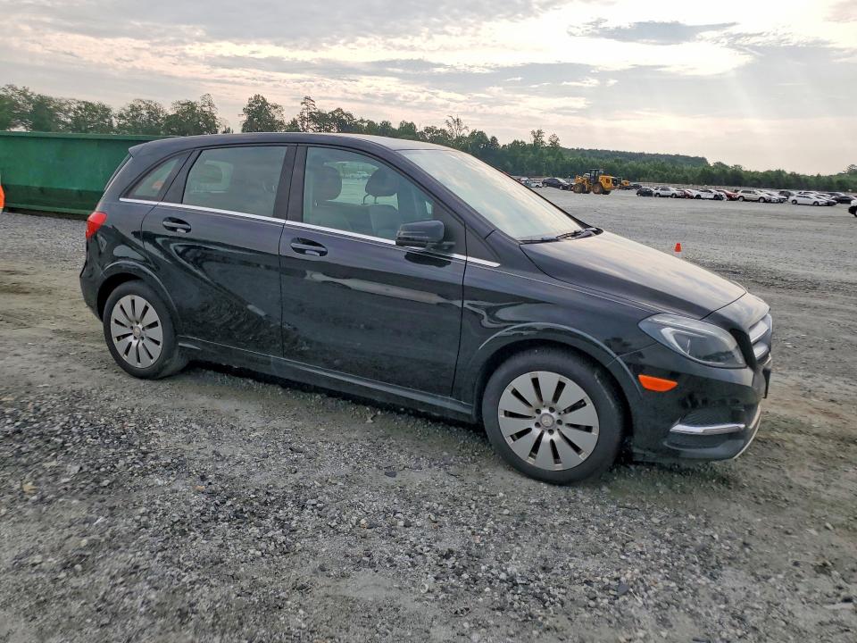 59915666 :رقم المزاد ، WDDVP9AB2EJ003477 vin ، 2014 Mercedes-benz B مزاد بيع