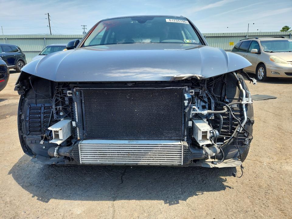 Продаж на аукціоні авто 2021 Audi Q5, vin: WA1BAAFY3M2020630, номер лоту: 61234196