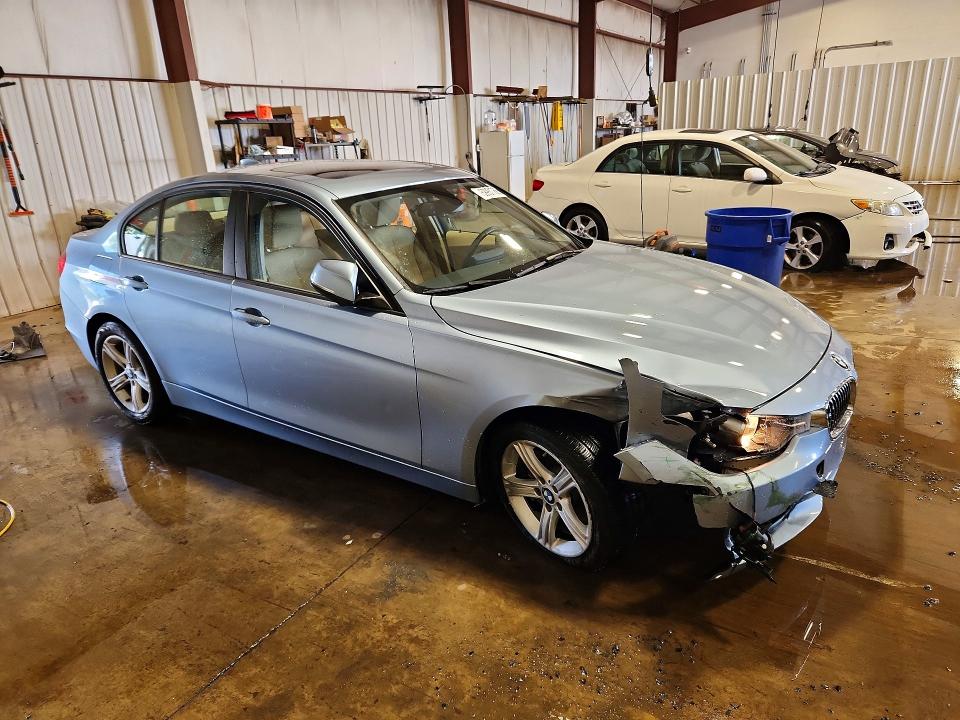 59951766 :رقم المزاد ، WBA3C3G53ENR25435 vin ، 2014 Bmw 320 مزاد بيع