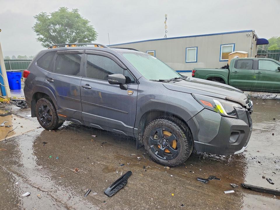2022 Subaru Forester მანქანა იყიდება აუქციონზე, vin: JF2SKAMC6NH492847, აუქციონის ნომერი: 62281676