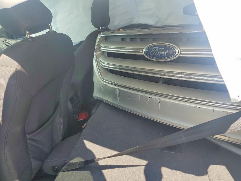 Продаж на аукціоні авто 2018 Ford Escape, vin: 1FMCU9GD0JUC92320, номер лоту: 59085976