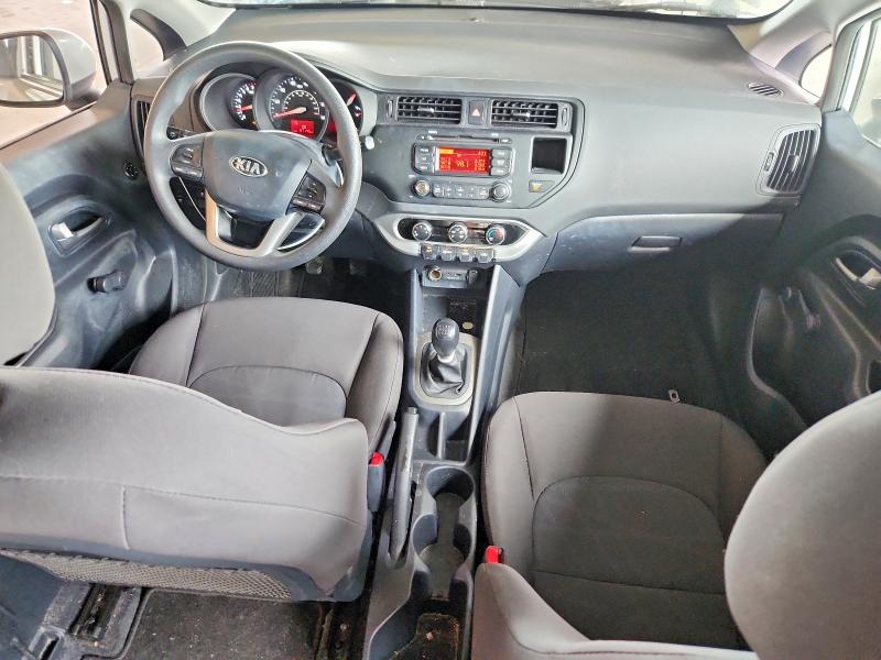 61249086 :رقم المزاد ، KNADM4A30F6466911 vin ، 2015 Kia Rio مزاد بيع