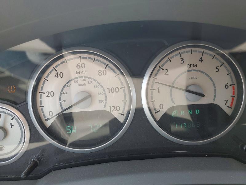 62320306 :رقم المزاد ، 2A4RR5D13AR338801 vin ، 2010 Chrysler Town & Country مزاد بيع