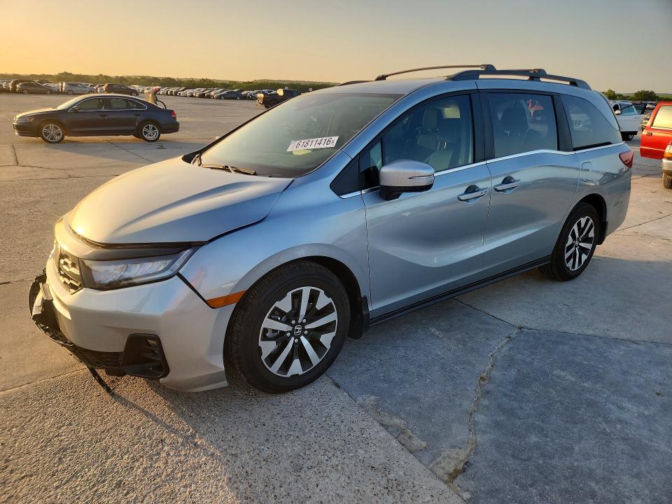 Продажа на аукционе авто 2026 Honda Odyssey, vin: 5FNRL6H69TB016908, номер лота: 61811416