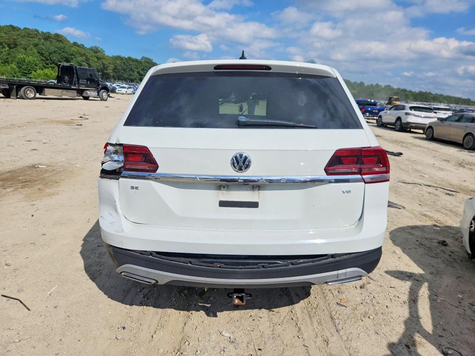 59698426 :رقم المزاد ، 1V2DR2CA2JC533537 vin ، 2018 Volkswagen Atlas مزاد بيع